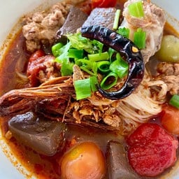 วิภา ข้าวซอย VIPA KHAO SOI หางดง