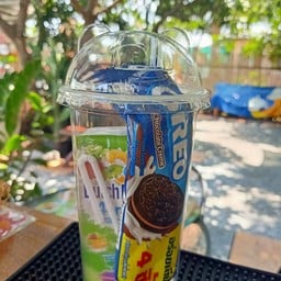 นมเปรี้ยวผลไม้รวม + โอริโอ้ปั่น