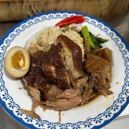 ขาหมูบ้านไร่ บางชัน