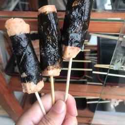 กุ้งพันสาหร่าย