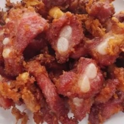 แหนมกระดูกหมู ทอด