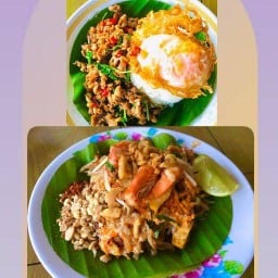 ไทยกับเพรา กะเพราอร่อยศรีสะเกษ สาขา2