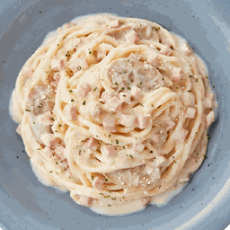 Ham and Mushroom Spaghetti with Cream Sauce