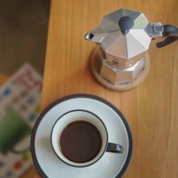 กาแฟสหายสายบด