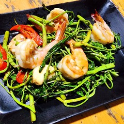 ผัดกระเฉดกุ้ง