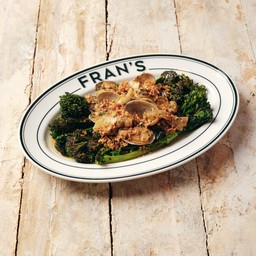Clams and broccoli
