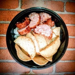 ข้าวหน้าหมูยอทอด(ไม่รวมแหนม)