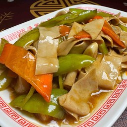 พริกหยวกเต้าหู้บาง 