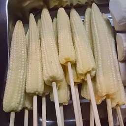 ข้าวโพดอ่อน