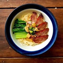 บะหมี่ หมูแดงย่าง