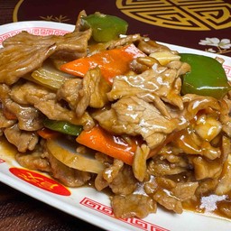 เนื้อวัวผัดน้ำมันหอย