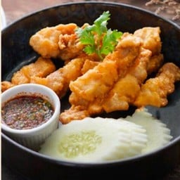 หมูสามชั้นทอดน้ำปลา