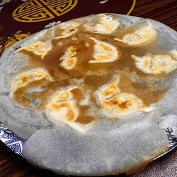 เนื้อเกี๊ยวทอด (ภาพเพื่อการโฆษณาเท่านั้น)