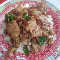 ข้าวผัดหมูสับ