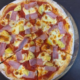 Pizza Hawaiian