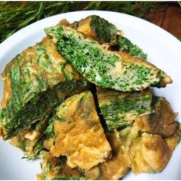 ไข่ชะอมทอด 2ฟอง