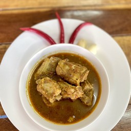 แกงคั่วซี่โครงหมู