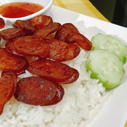 กุนเชียงทอดราดข้าว