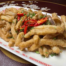 ปลาหมึกทอดพริกเกลือ