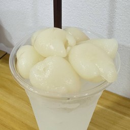 น้ำเงาะปั่น + เนื้อเงาะ