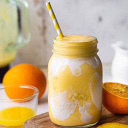 ส้ม + โยเกิร์ตปั่น