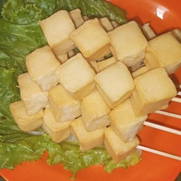 เต้าหู้สีเหลียม