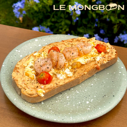 (SOURDOUGH) Shrimp Scrambled-Egg Chili Greek Yogurt Sauce Toast