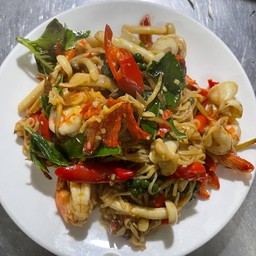 มาม่าผัดขี้เมา