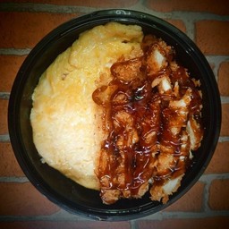 ข้าวไข่ข้นไก่ทอดซอสเทอริยากิ