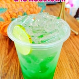 น้ำชาเขียวโซดาหอมๆซ่าๆ