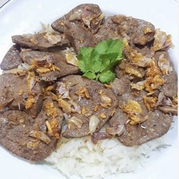 ข้าวตับทอดกระเทียม