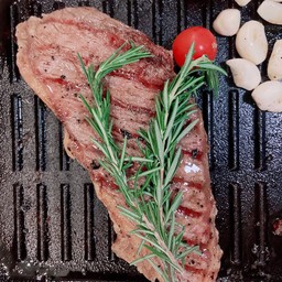 สเต็กเนื้อพรีเมี่ยม สันนอก