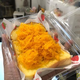 ขนมปังปิ้ง ฝอยทอง+นมข้น