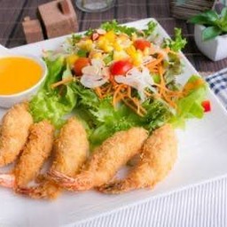 สลัดกุ้งกรอบ