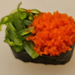 ยำส่หร่าย+ไข่กุ้งส้ม