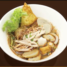 ก๋วยเตี๋ยว ไก่รวน ไก่ฉีก (น้ำใส)