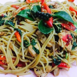 สปาเก็ตตี้ผัดขี้เมา