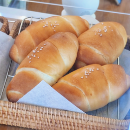 Shio Pan | ขนมปังเกลือ (แบบนุ่ม)