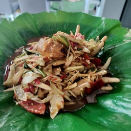 ตำปูปลาร้าตีนไก่