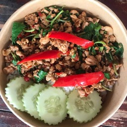 กระเพราเนื้อสับ