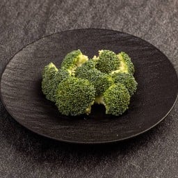 ผักบรอกโคลี