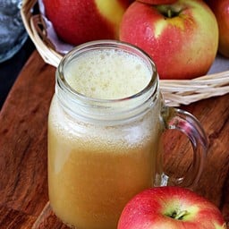 Red Apple cold-pressed