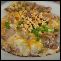 ข้าวหมูกระเทียมไข่ดาว