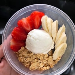 Greek Go Yogurt (กรีกโยเกิร์ต)