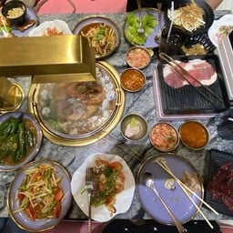 หมูกระเทย สยามสแควร์วัน