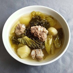 ต้มหมูกระดูกอ่อนผักกาดดอง