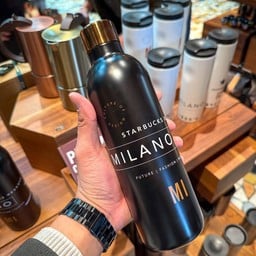 Starbucks Reserve Roastery Milano Milan Italy