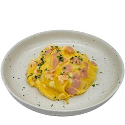 ข้าวไข่ข้นชีสกุ้งแฮม