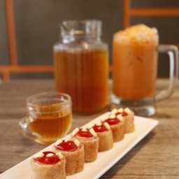 โรตีดับเบิ้ล - ไส้กรอกไก่ชีส