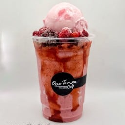 ไอติมสตรอเบอรี่โยเกิร์ตมิ้ลเชค